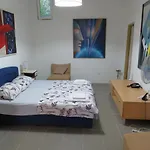 Apartman Art Atellier Jelsa Апартаменты *
