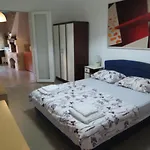 Apartman Art Atellier Jelsa * Елса